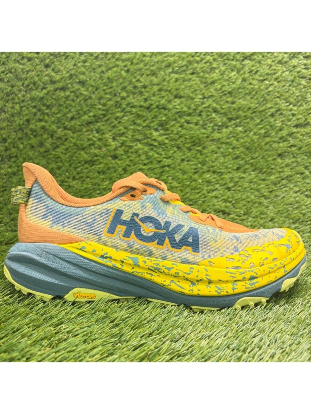 Hoka One One Speedgoat 6 Mens Size 8.5 Yellow Blue Running Hiking Shoes Sneakers